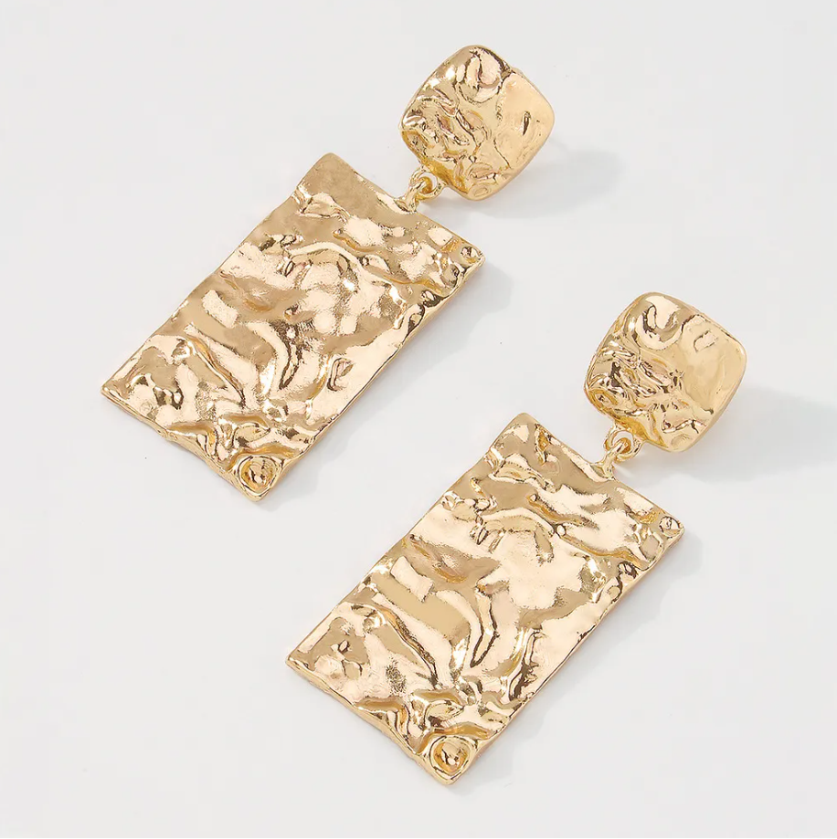 Temperament Cold Scenery Face Earrings.